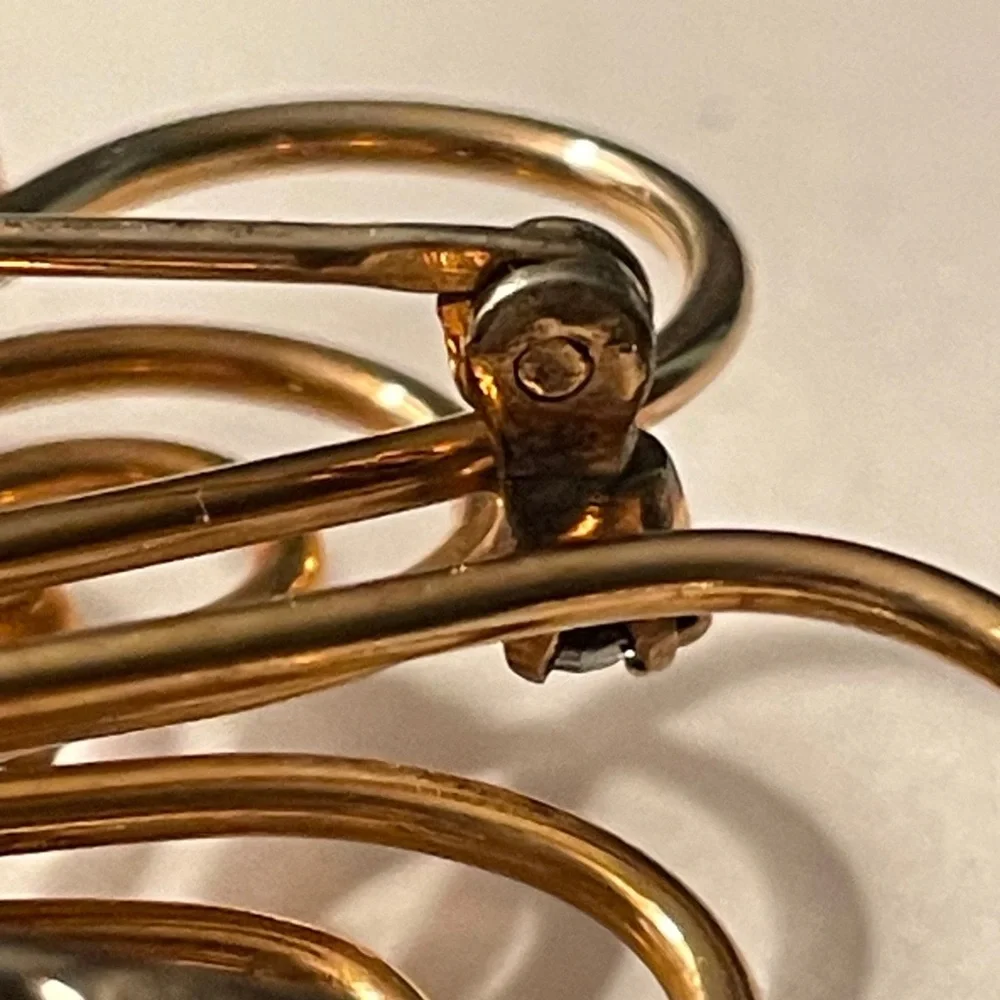 1920s Art Deco Gold Filled Brooch Pendant – Amethyst-Colored Stone – Estate Find - Picture 11 of 17